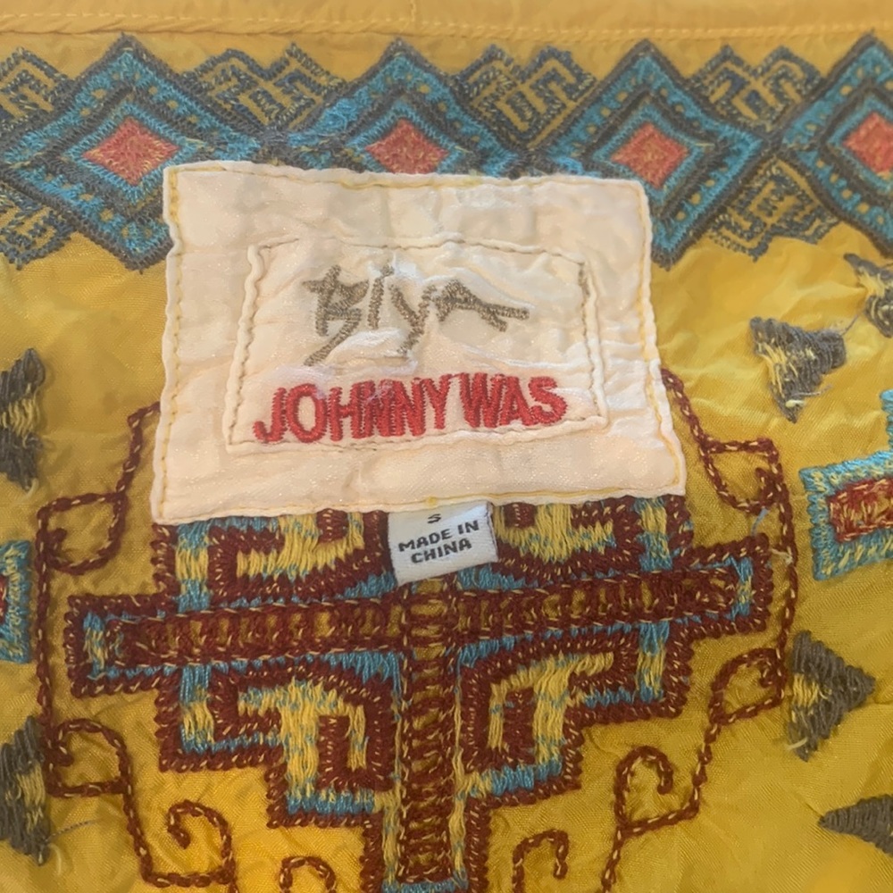 Johnny Was embroidered tunic.